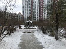 房主诚心出售,价格可谈,看房方便。