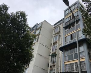 银河花园3室2厅东南