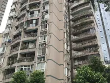 此房户型方正,布局合理,通风采光好,安静,出入方便