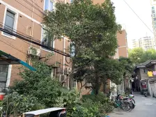 市局旁边 静安** 朝南一房一厅 诚意出售