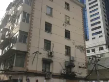 精品3层 地铁口 南北通大一房 精装修 苏州河畔