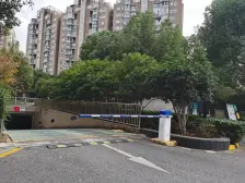 翡翠国际3房,装修70多万一次没住过,景城学籍未用