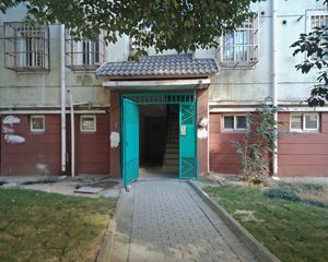 富强新苑一区3室2厅东南