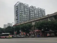 兰湖天精装大四房装修好拎包入住