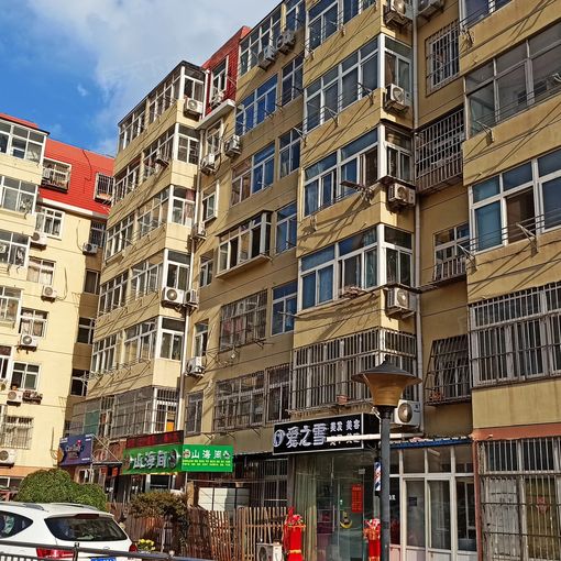 海岸路小区2室1卫南北朝向1000.00元/月出租