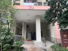 动物园旁2015年次新小区 住家安静 户型方正