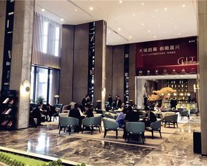 绿禾名邸,低楼层,三开间朝南户型,带车位