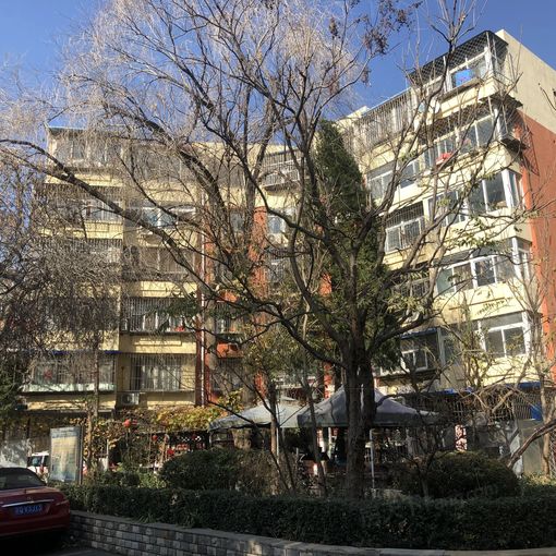 角门东里2室1厅1卫东朝向5500.00元/月出租