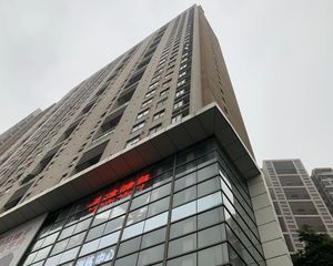 万科加州湾2室1厅东南
