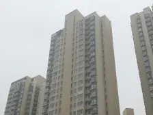 别让这座城市留下你的青春,却留不住你