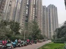 和昌澜景,朝南一房,中间楼层,视野好。