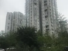 汽博商圈 青河苑小区 户型方正 生活出行方便