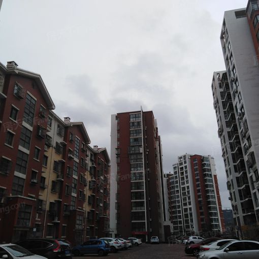 左岸风度2室2厅1卫南北朝向3000.00元/月出租
