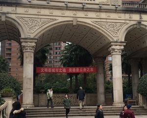 天來豪庭5室2厅东南