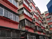 二合里 双气 一室一厅 独立厨卫 四楼 西市场省立医院