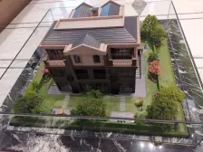 白云湖洋房 .一楼带大花园,4房