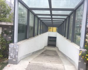 新华北苑,电梯中层,价格好协商,随时看房