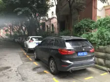 步行街 三木花园三房82万