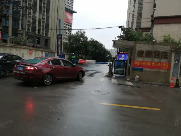 鸿基橄榄君庭