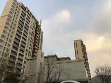 不靠高速 精装四房带地暖 好楼层,诚售