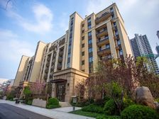 银盛泰·博观新城 4室2厅 南