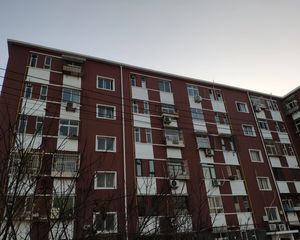 西山北楼1室1厅南
