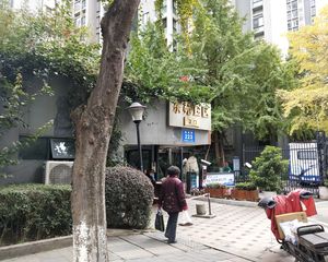 东苑E区4室1厅南
