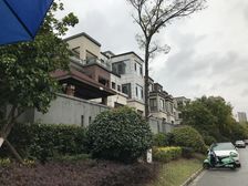 阳光水世界景观房,地铁站200米