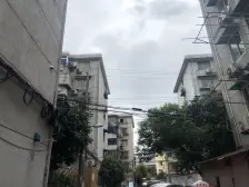 淞滨路803弄 大一房改2房 带电梯 自住精装 看房预约