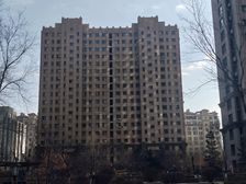 浑南奥体万达浦江苑三室两卫精装园区中间全天采光