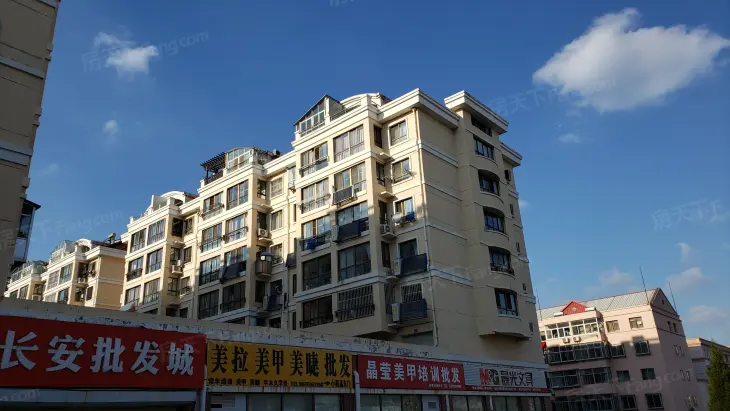 西北山生活小区