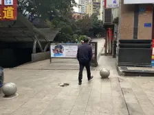 铂蓝地+中华路+高楼层 出行方便 采光好住家装修