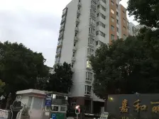 2号线地铁口 嘉和丽园 电梯70年产权 商品房 三开间