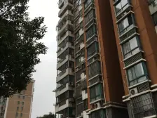 高楼层精装修 居住密度低配套好