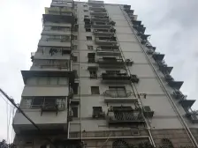 三代同堂小高层复式,四个阳台全部朝南,看房方便房东诚意出售
