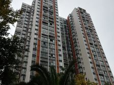 红湖公园城 2室2厅 东南