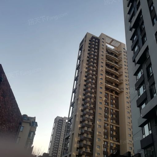 新湖明珠城2室1厅1卫南北朝向2200.00元/月出租