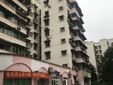 才上的好楼层,诚心出售,居家安静 ,拎包入住!