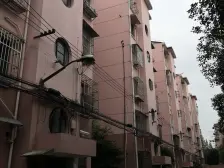 近地铁,自住保养好拎包即住,满五年V一,价格可谈