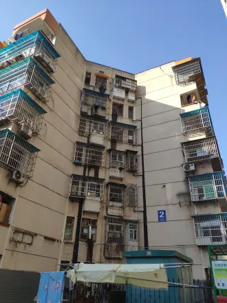 天鸿小区