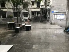 新山村 新山村小区(新山村1栋-6栋)三房68万