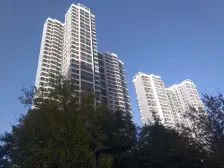 南山世纪华府不临街不靠道毛坯房