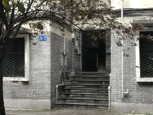 新山村 新山村小区(钢花站)二房70万