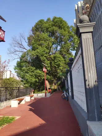天鸿小区