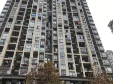 茶园新区 融创伊顿濠庭二房48万