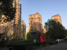 近地铁+配套好+没有增值税个税