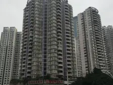 加州新牌坊 伟清泊客三房124万