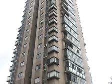 独有150万橡木精装大金空调瑞好地暖4.1米大开间厨