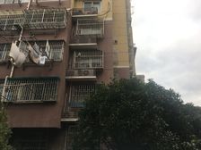 地铁口+网红公园旁+双商圈+满五