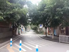 茶花小镇,带三个路台,有3层楼使用,喜欢的看过来有